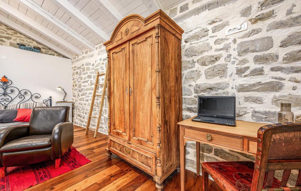 Apartament Ema Buzet Zewnętrze zdjęcie